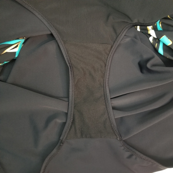 Krystal Maillot Plus 20W Black One Piece Swimsuit - Picture 10 of 14